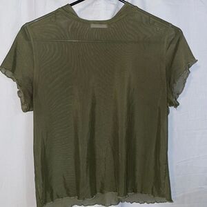 Tiny willow crop top 